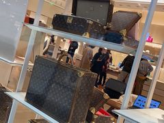 -LV路易威登(德基广场店)