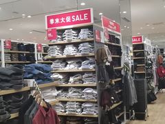 -优衣库(太原茂业天地店)