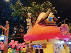 -蓝精灵乐园·世茂精灵之城主题乐园