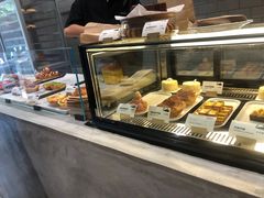 面包甜点陈列柜-光作面包Voila Lumiere(中山店)