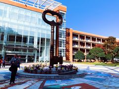 -华东师范大学第二附属中学(张江校区)