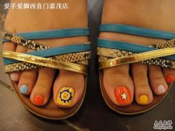 点击看大图 爱手爱脚-摩睫+皮肤管理·科学美容中心