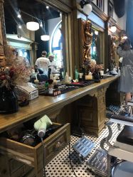 -TWOFACE 双面理发馆