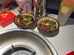-钢管厂五区小郡肝串串香(滨江店)