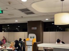 -麦当劳(西客站店)