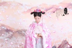 点击看大图 -后宫·古装汉服京剧儿童亲子全家福摄影