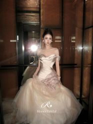 -Renee芮亦婚纱