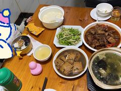-山里人家土菜馆(茅山店)