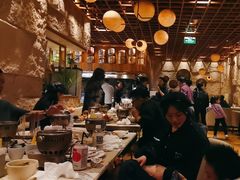-雍和会海鲜姿造自助(湖东路店)