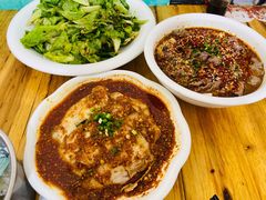 -勇猛子川菜馆(新军路店)