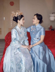 -禾米旗袍妈妈装礼服定制(嘉业国贸店)