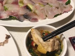 -煲王粤菜餐厅(中侨中心店)