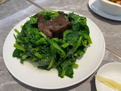 牛肝菌豆苗-鼎泰丰(国贸商城店)