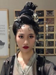 -盘子女人坊古装写真摄影(厦门总店)