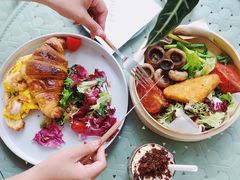 海鲜牛油炒蛋牛角-CHILLAX轻乐时(侨建·Hi City店)
