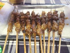 -马路牙子地桌烤肉(工体店)