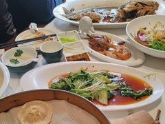 -梅利汴京烤鸭•开封豫菜地标店(东大街店)
