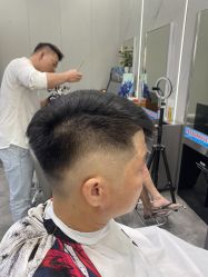 -半岛时尚造型