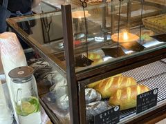 面包甜点陈列柜-仙峰天然面包(迎宾路店)
