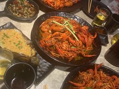 -沪小胖小龙虾(淮海中路旗舰店)