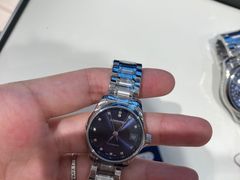 -亨吉利世界名表中心(华润万象城店)