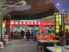-灌县老妈砂锅串串香(万科红生活广场店)