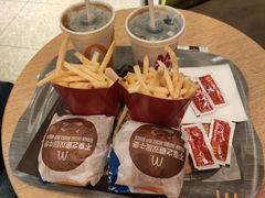 -麦当劳(新王府井店)