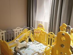 -南宁世纪君悦大酒店(青秀万达滨湖路地铁站店)