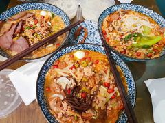 -粉家柳州螺蛳粉(杨宅路店)