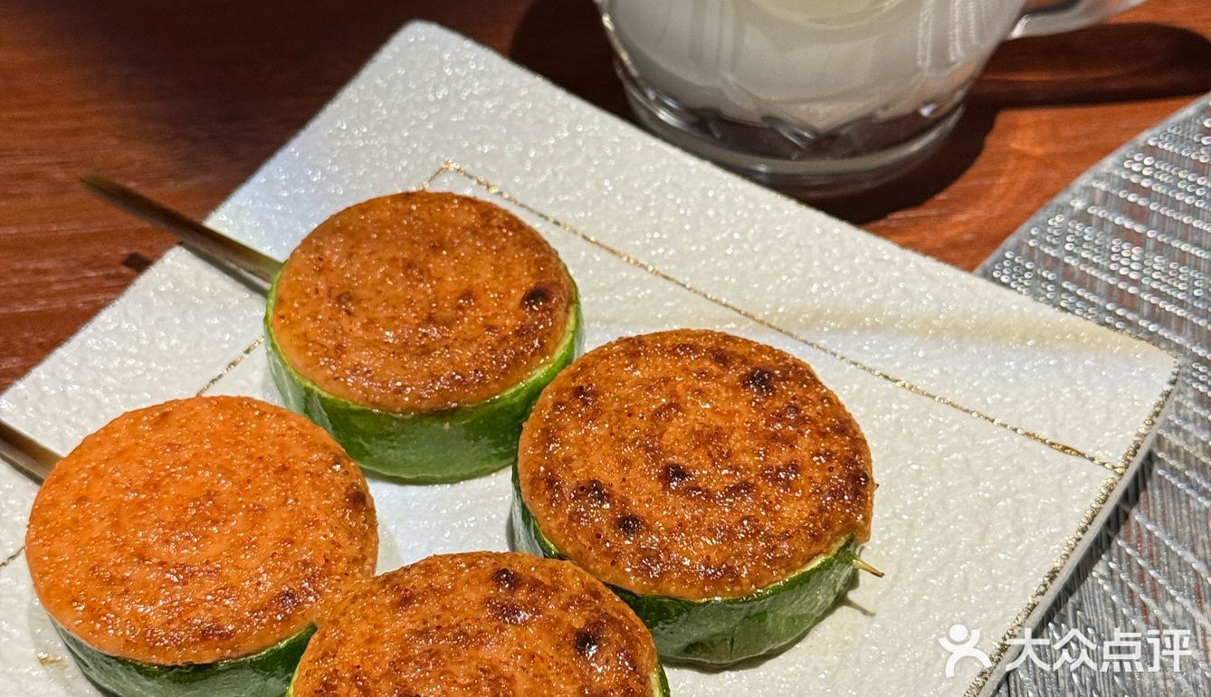 鸡皮饺子炒乌冬，碳水上头脑袋蒙