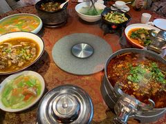 -万重锦·人文川菜馆(骡马市店)