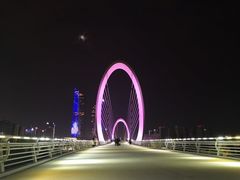 -南京眼步行桥