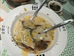 -渔语鱼新川菜Bistro(万象天地店)