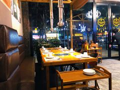 大堂-唯成•韩国炭火烤肉 유성고기