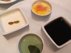 甜品四小拼-汤城小厨•粤菜•靓汤(苏州街店)