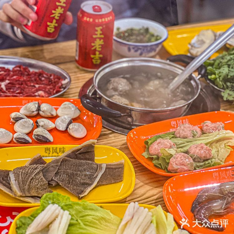 冬日温暖新姿食 | 排队也要吃的海鲜自助火锅！！