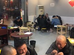 大堂-老街烧烤大排档·地道湖北菜·龙虾馆(汉口火车站店)