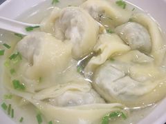 特色荠菜肉馄饨-潘国仙耳光馄饨(黄家阙路店)