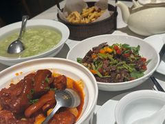 -楚山晓·湖北菜(武汉光谷K11店)