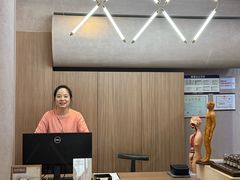 -灸春堂·艾灸·痛症·整脊连锁(之江银泰店)