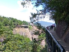 -玻璃桥景区石牛寨