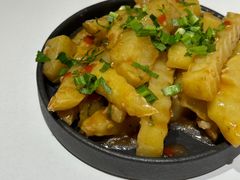-粉八·云南米线·建水烧烤(常熟路店)
