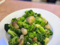 草菇西兰花-烤肉宛饭庄(南礼士路店)