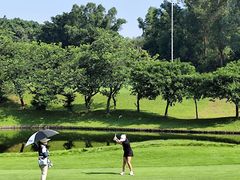 -麓湖高尔夫球俱乐部