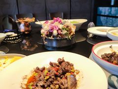 -凤凰湘语·海派湘菜(浦东旗舰店)