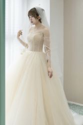 -AMOUR·爱沫婚纱礼服·小众设计品牌