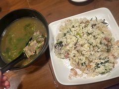 -舒蔡记生煎菜饭(云南中路店)