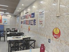 -玉林宁大姐第一家脆皮肉馆(江滨路店)