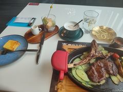 -尊品牛排(绳金塔店)
