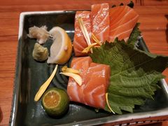 挪威厚切三文鱼腩刺身-摩打食堂(佳兆业店)